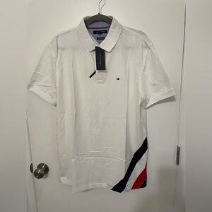 Tommy Hilfiger Custom fit Men’s Large short sleeve  White embroidered  Logo polo